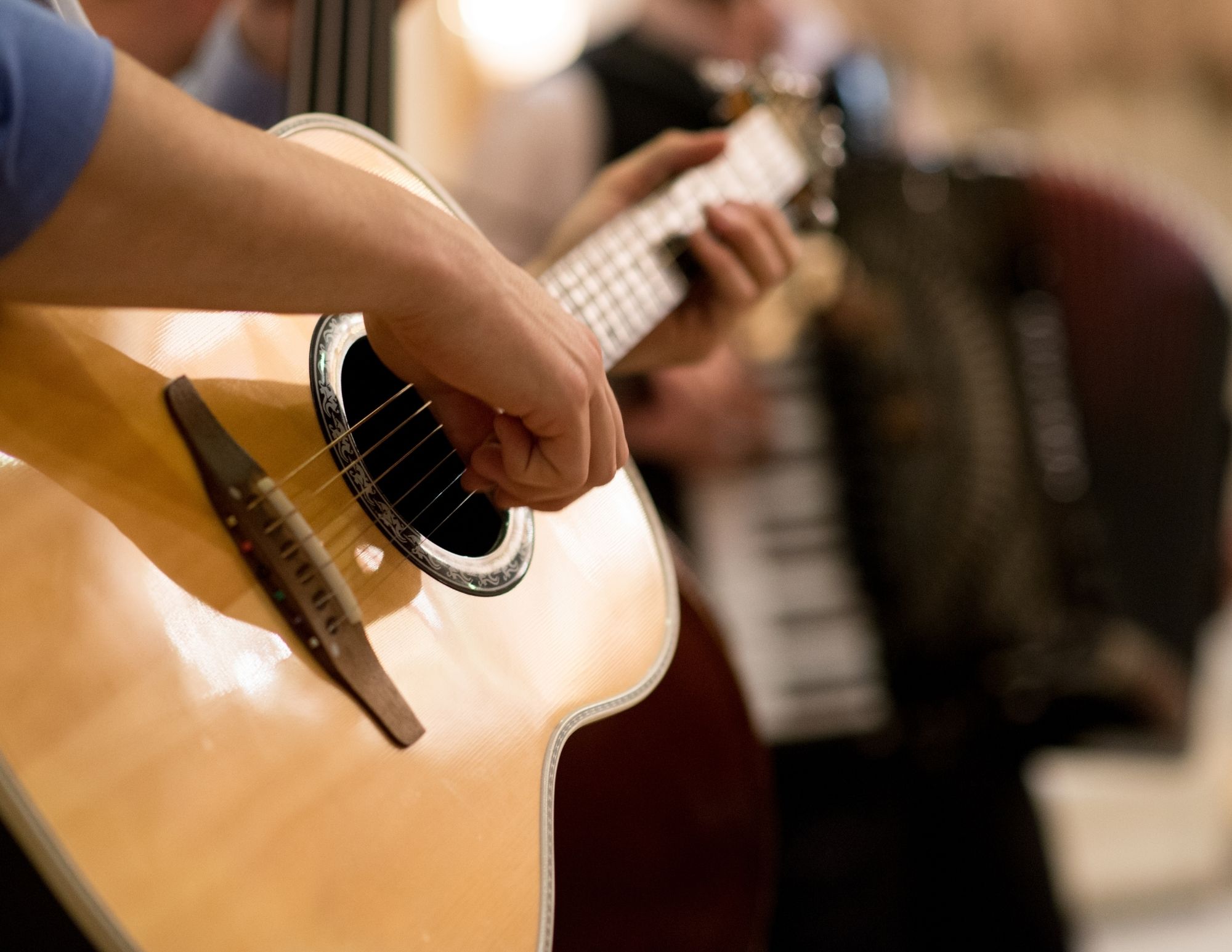 Vernon Community Arts Centre - Guitar Lessons: Ages 9 to Adult