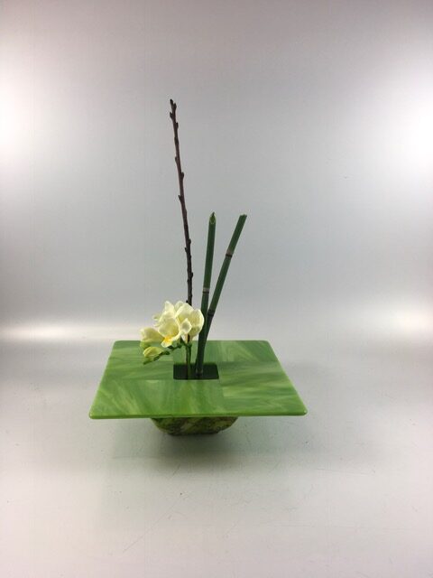 Vernon Community Arts Centre - Fused Glass Ikebana Vase – April 5