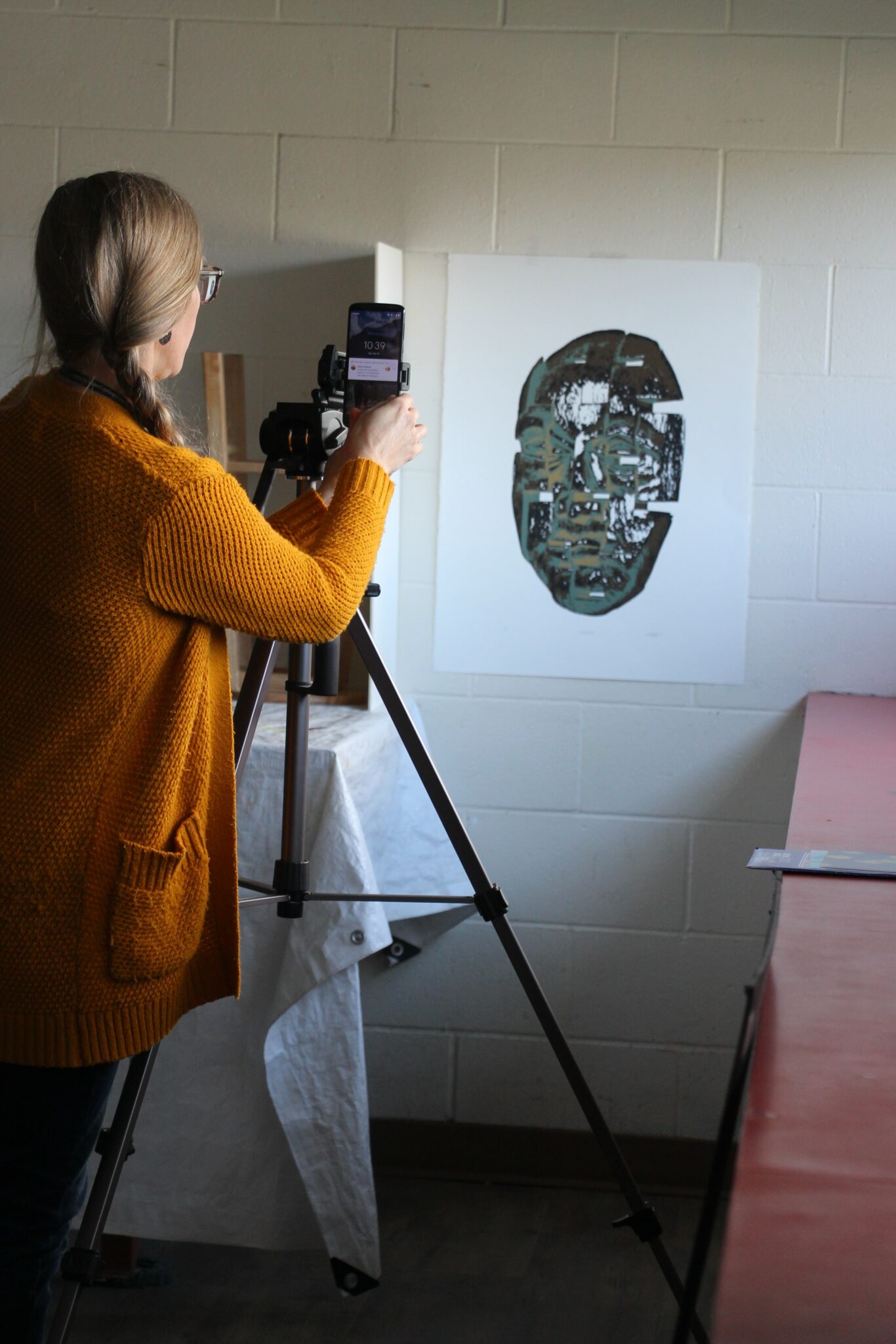 Vernon Community Arts Centre - Photographing your 2D Artwork